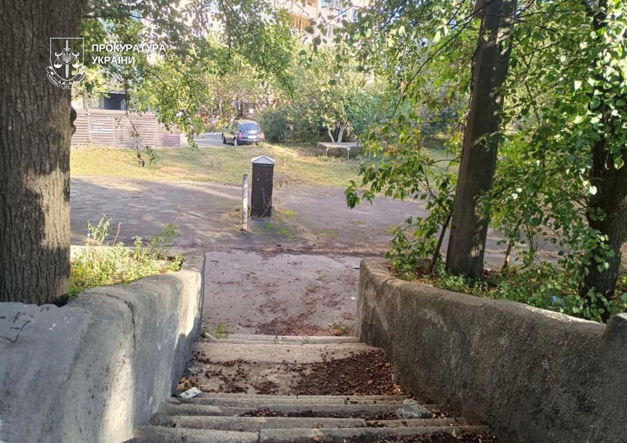 Предприятие незаконно получило участок под общественным туалетом Предприятие незаконно получило участок под общественным туалетом