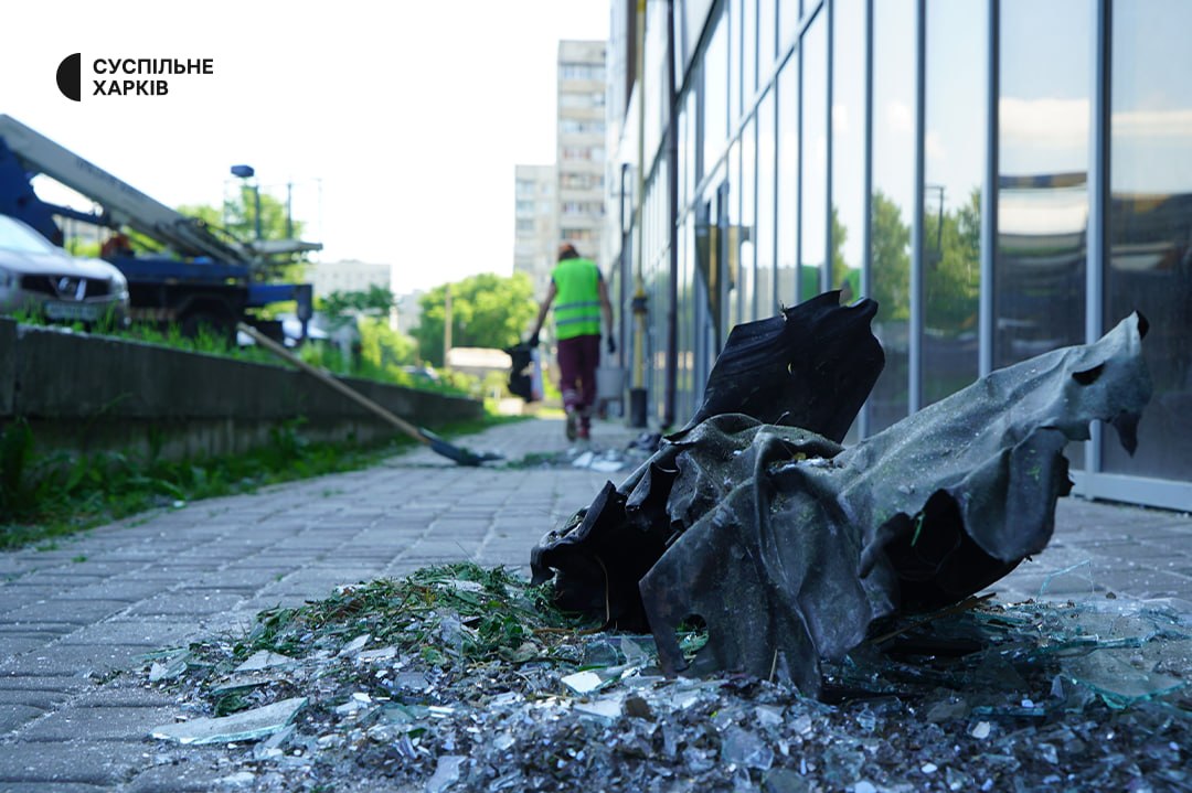 После ночной атаки РФ в Харькове повреждены 28 зданий, в том числе ЖК River Town