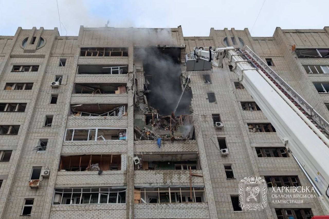 Удар по многоэтажке в Салтовском районе Харькова унес жизни двух человек