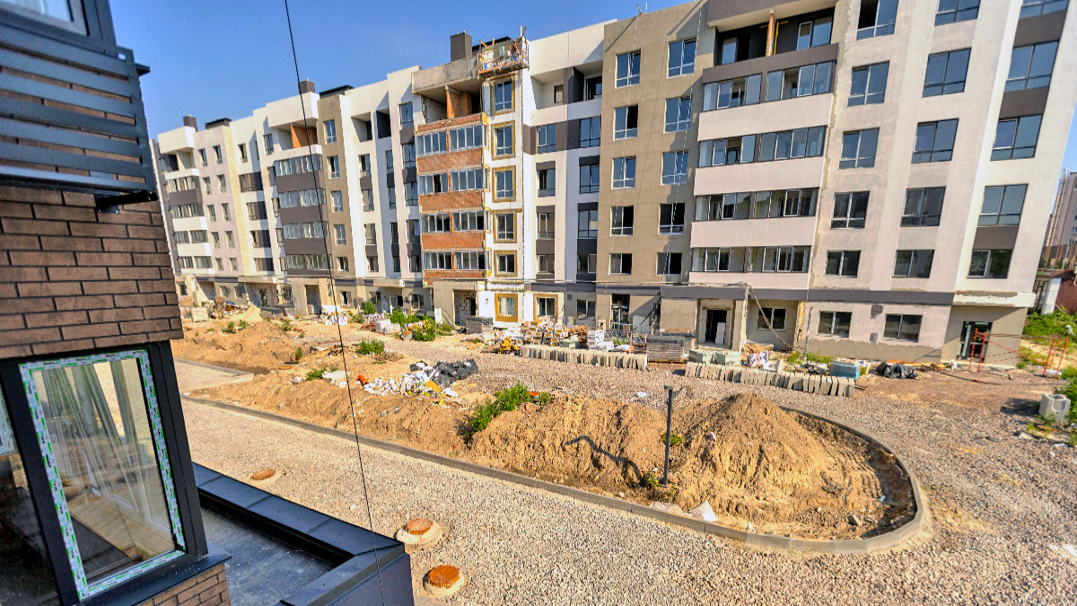 Озерний гай Гатне