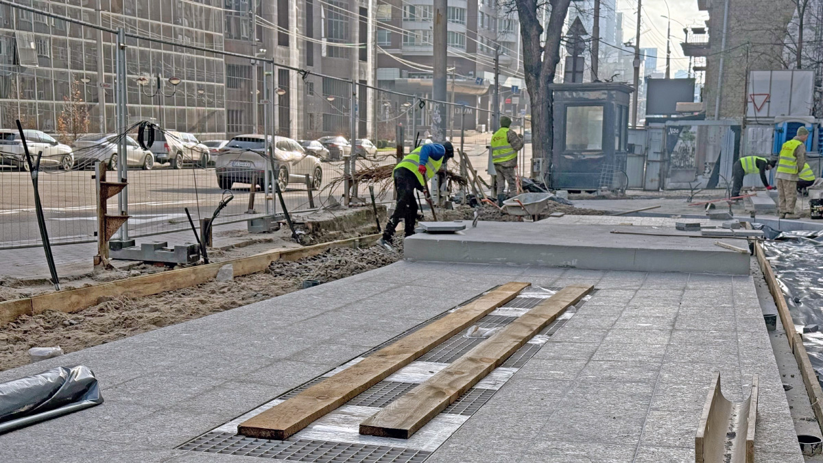 A136 Highlight Tower