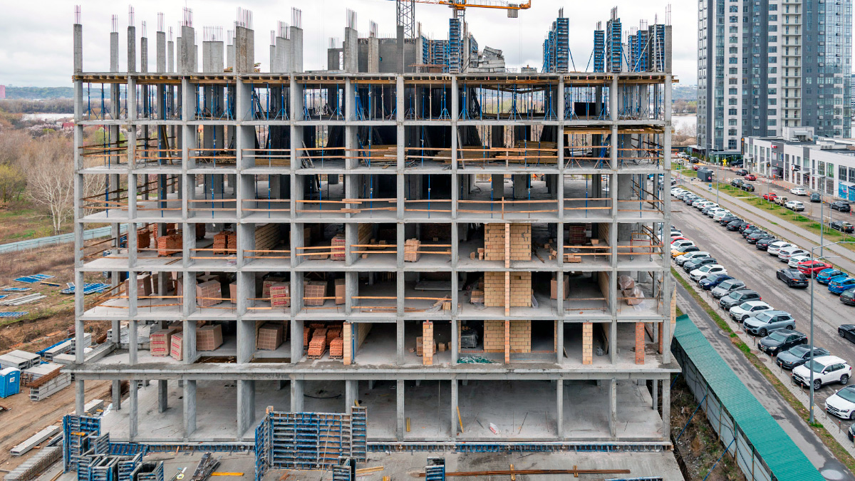 Фотоотчёт со строительства ЖК Dnipro Island от «Креатор-Буд» за апрель 2026 года