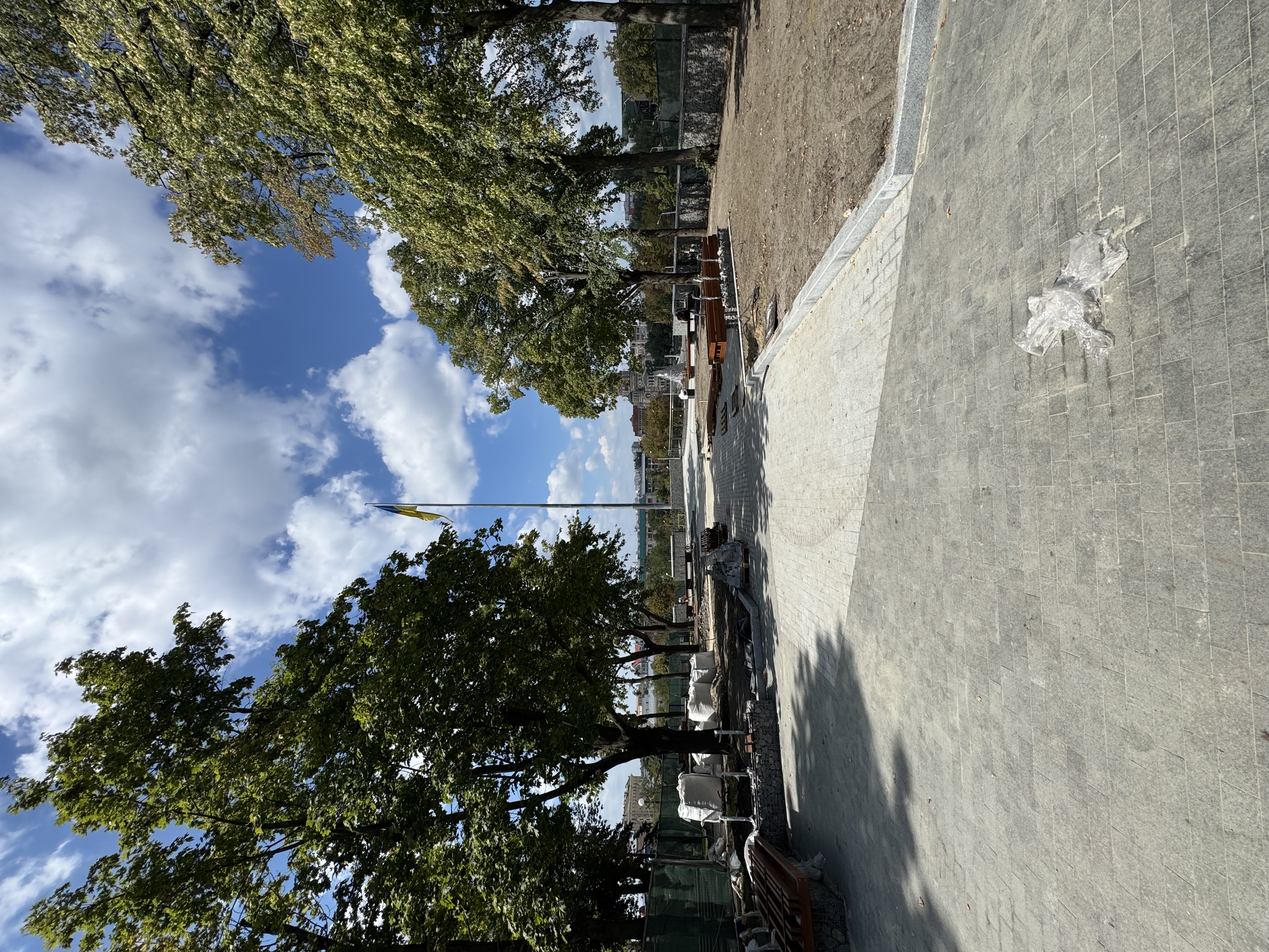 Ремонт скверу вічний вогонь