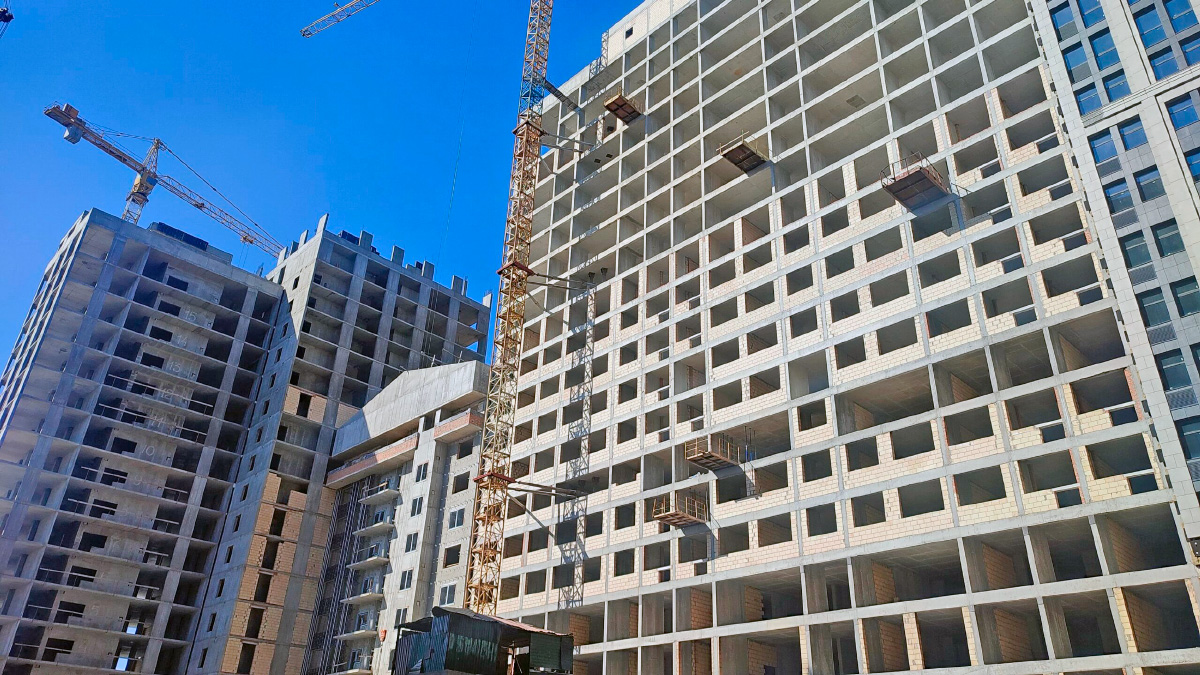 Ход строительства ЖК Stanford в марте 2026 года: активная фаза работ и значительный прогресс