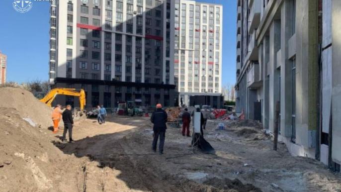 Забудовник