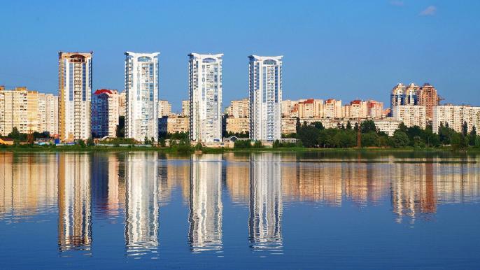 Незаконне будівництво 