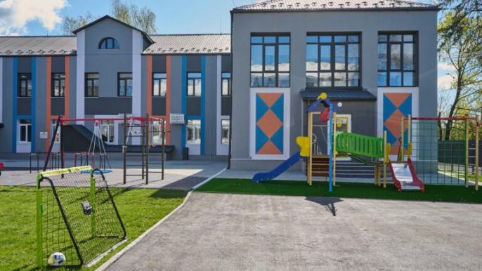 Школа в Гостомеле 