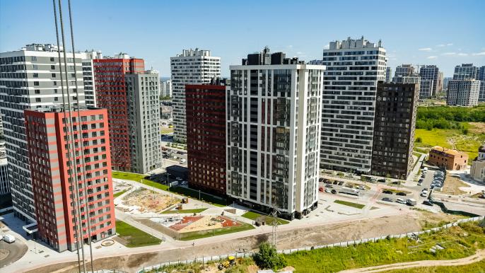 Хід будівництва ЖК «Варшавський 3» у липні 2026 року: актуальний стан готовності будинків