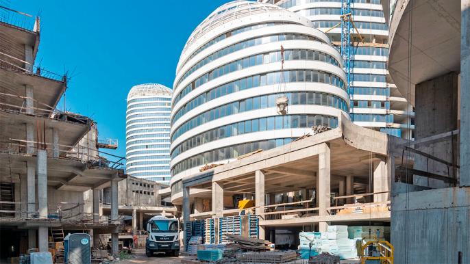 INTERGAL CITY на Печерську: що вже готово у вежах і де роботи ще тривають