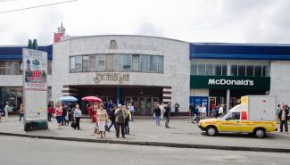 Метро Лукьяновская 
