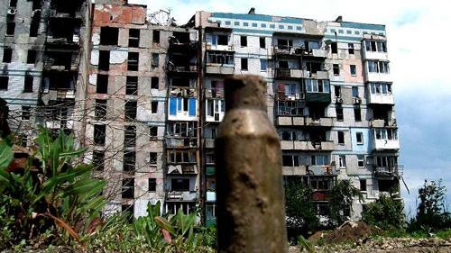 В Харькове одно из разрушенных зданий станет памятником о войне