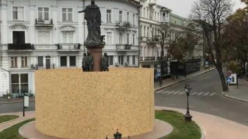 Пам’ятник Катерині ІІ демонтують 