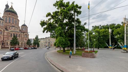 У рамках реконструкції Лопанської набережної в Харкові планують оновити два сквери