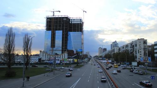 Один із найвідоміших недобудів у Києві продали за 560 млн гривень